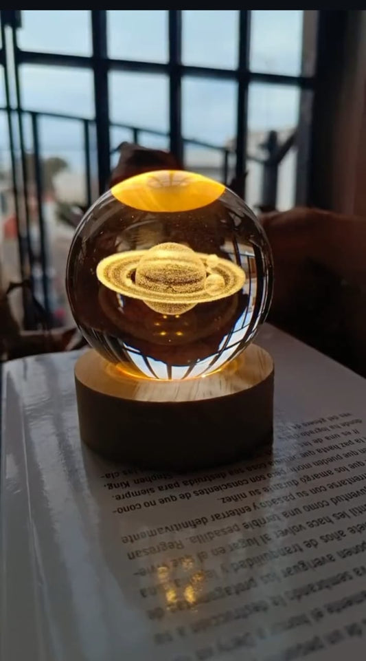 Luminária Bola de Cristal Led para Mesa Globo Vidro 3d Base Madeira